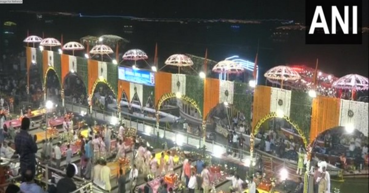 Dev Deepawali: CM Yogi to illuminate Varanasi with 10 lakh diyas